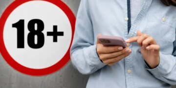 Верховная Рада отменила уголовную ответственность за порнографический контент между взрослыми