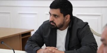 Кадровая чистка в столице: Зеленский без обїяснения причин снял начальника КГВА Ткаченко