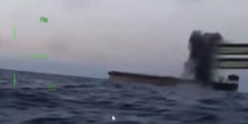 Украинские дроны поразили ещё 13 судов «теневого флота» России