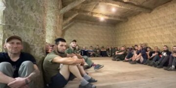 ВСУ запаковали сразу 64 абсолютно целого и готового к обмену “туриста”, которые шли снимать ролики про флаговтыки. ВИДЕО