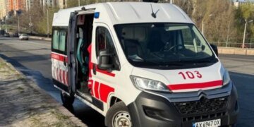 В Харькове в результате удара БПЛА по дому пострадали пять человек: среди них — 12-летний ребенок