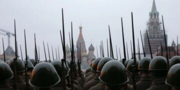 В кулуарных торгах Москва нагло требует отдать ей еще Харьковщину и Сумщину, – Bloomberg