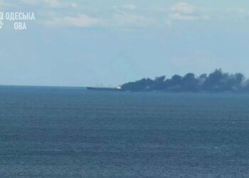 У Чорному морі у результаті атаки рф уражено цивільне судно під прапором Ліберії, зафіксовано задимлення – ОВА