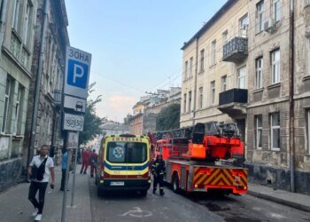 Число пострадавших в результате обстрела во Львове возросло: 15 человек госпитализированы
