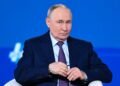 У Путина есть конкретный дедлайн, к которому не сядет за стол переговоров, – FT