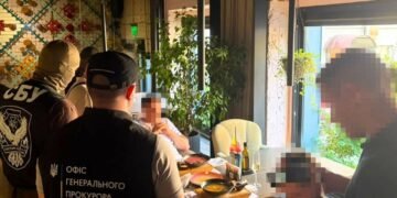 14 тисяч доларів за «вирішене» питання: у Києві затримали адвоката