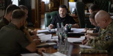 Зеленский обновил перечень целей в России: дроны достают уже за три тысячи километров