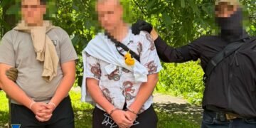 76 терміналів Starlink для росіян: у Києві СБУ затримала агентів фсб