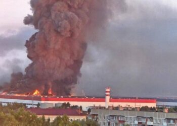 Под Москвой снова атаковали склады Wildberries и нефтебаза: дроны ударили по логистике