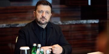 Зеленский связал миграционный кризис в Европе с ударами РФ по судам