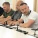 Продукти, вода та павербанки: у Києві посилюють резерви перед зимою