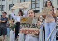 В Киеве третий день протеста из-за отставки Федорова