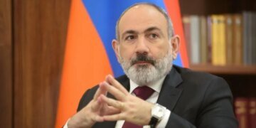 Премьер-министр Армении Никол Пашинян подал в отставку: что происходит
