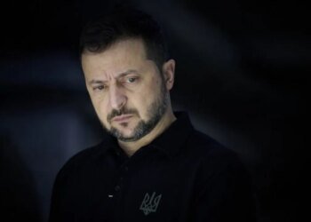 Зеленский просил Трампа и Маска предоставить Starlink для нанесения ударов по России – получил отказ