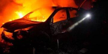Россияне подвергли Запорожье массированному обстрелу баллистическими ракетами: есть погибшие и раненые