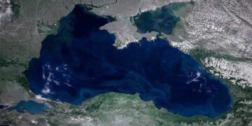 FT дізналася деталі запиту США до України у питанні ударів по танкерах