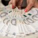 Зарплаты в Украине выросли на 20%: названа причина