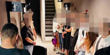 Более 100 млн грн ущерба: в Украине раскрыли сеть мошеннических колл-центров