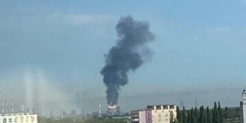 Крупнейший нефтехимкомбинат России снова атакован: подробности