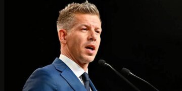 Миллиарды на ветер: Мадьяр жестко высказался о контракте Орбана с Россией