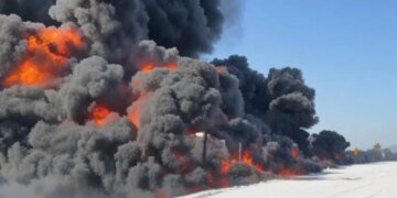 Разгром в глубоком тылу оккупантов: ВСУ сожгли военную колонну 35-й армии РФ. ВИДЕО