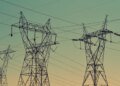 Через атаки рф без світла частина Києва і 6 областей, знеструмлено лінію до ЗАЕС