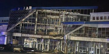 рф вдарила балістикою по залізничному підприємству в Києві – є загиблий