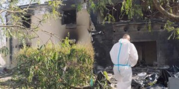 Братская могила на месте дома престарелых: в пансионате «Добрый дом» из-за детонации погибли все
