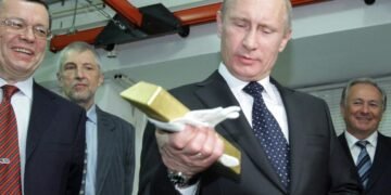 Европейская разведка оценила, сколько еще Путин сможет финансировать войну