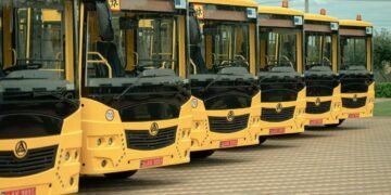 Новий транспорт для школярів: які громади Київщини отримали автобуси