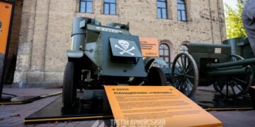 Броньовики з історією повернулися до Києва: де їх можна побачити