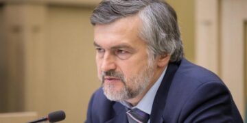 В России уволили главного экономиста ВЭБа после слов о проигрыше Украине в войне на истощение