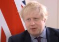Джонсон объяснил, почему успехи Украины не останавливают Путина: “Россия давит и давит”