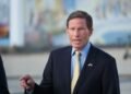 В США хотят ударить “кувалдой” по России: сенатор назвал сроки
