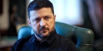 Зеленский заявил, что ожидает от Минобороны “более человечного” подхода к мобилизации