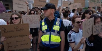 Месяц протестов за Федорова. В центре Киева проходит очередное шествие (видео)