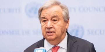 Генсекретарь ООН осудил удары России и “эскалацию конфликта на территории РФ”