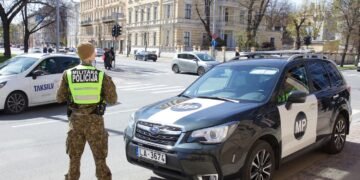 Неизвестные принесли траурные венки в оборонные компании ЕС, в Литве заподозрили РФ, – Delfi