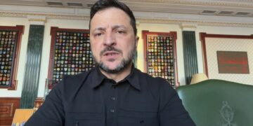 Зеленский заявил о серьезном дефиците денег на армию: где будут искать