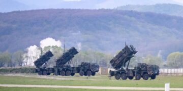 НАТО и ЕС давят на две страны, чтобы они передали Украине ракеты для Patriot, – СМИ