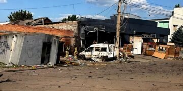 Россияне ударили дроном по почте в Краматорске, есть погибший и раненые