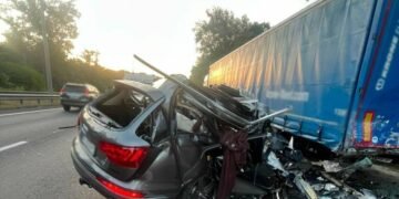 Смертельна аварія на світанку: у Києві загинули жінка та маленька дитина