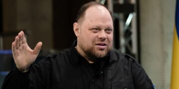 Зеленский присвоил Стефанчуку высокий государственый ранг, указ уже подписан