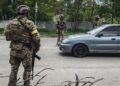 Транспорт ловят на слух. РФ применяет новую тактику с дронами на фронте (видео)