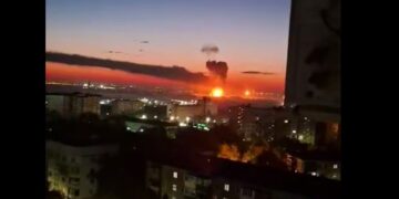 “Возвращаем войну туда, откуда она пришла”: Зеленский об ударах по двум НПЗ России