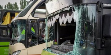 Київ допоможе Одесі вистояти під обстрілами: місту передадуть автобуси