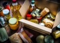 Київ готується до складної зими: місто накопичує продукти та питну воду