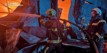 Будинки, авто та ангар: стали відомі наслідки атаки дронів на Київщину