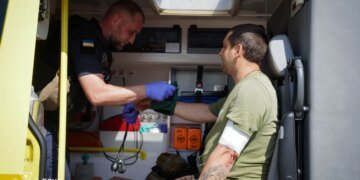 В Полтаве после удара вспыхнул пожар – есть пострадавшие. ФОТО