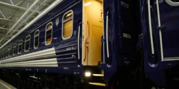 Кабинет министров Украины утвердил новые правила работы железной дороги во время воздушных тревог